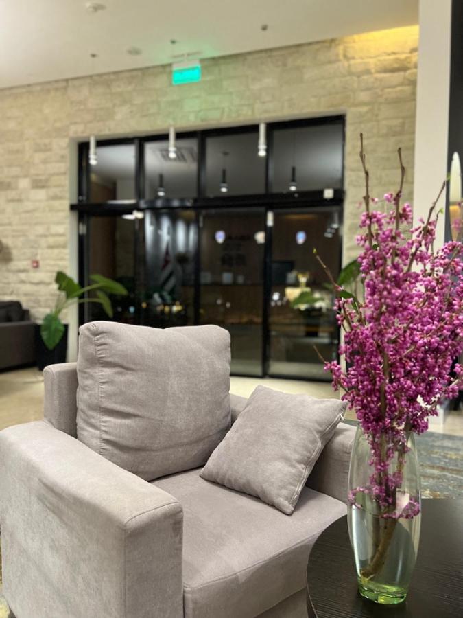 Abaash Hotel Afon New Athos エクステリア 写真
