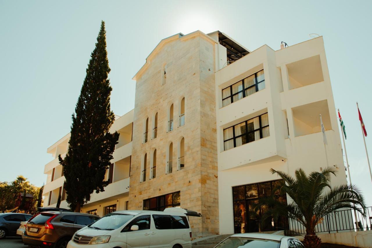 Abaash Hotel Afon New Athos エクステリア 写真